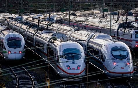 German union calls on train drivers to strike this week in a rancorous pay dispute